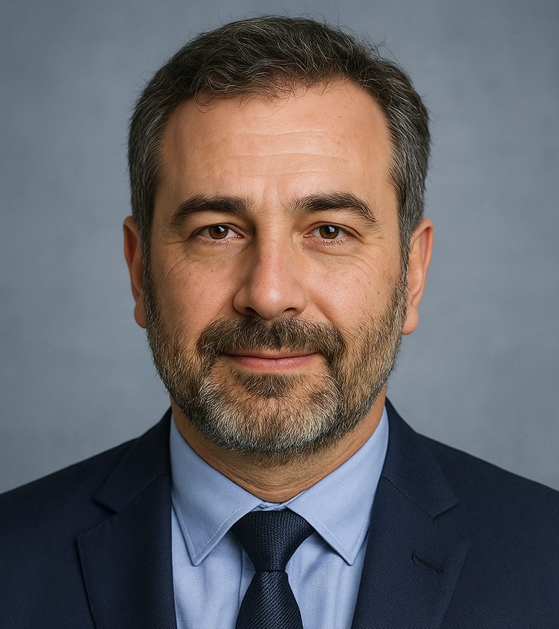 Yücel Aksakallı